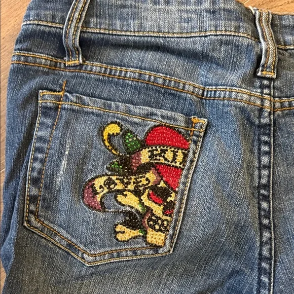 Ed Hardy Bermuda Shorts - Picture 4 of 5